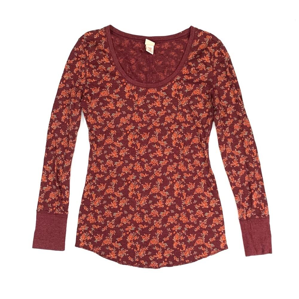Ditsy Floral Long Sleeve Top